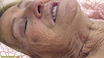 play Milf penetrated at 90 by a 25-year-old