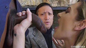 play Czarny kutas jest bardziej seksowny niż jej mąż