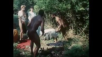 play Filme xnxx romania cu un cal ce isi fute stapana