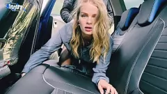 play Öffentliches Sex-Abenteuer: Betrügerische Frau Katy beim riskanten Parkplatz-Fick – Teil 2