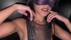 play Podłącz miganie analne w Glory Hole